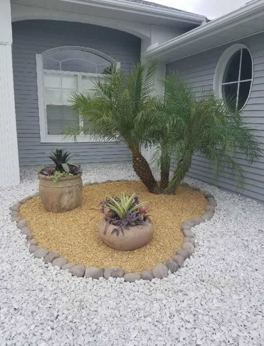 Craig's Perfect Turf Landscaping Rock and Mulch Port Charlotte Florida